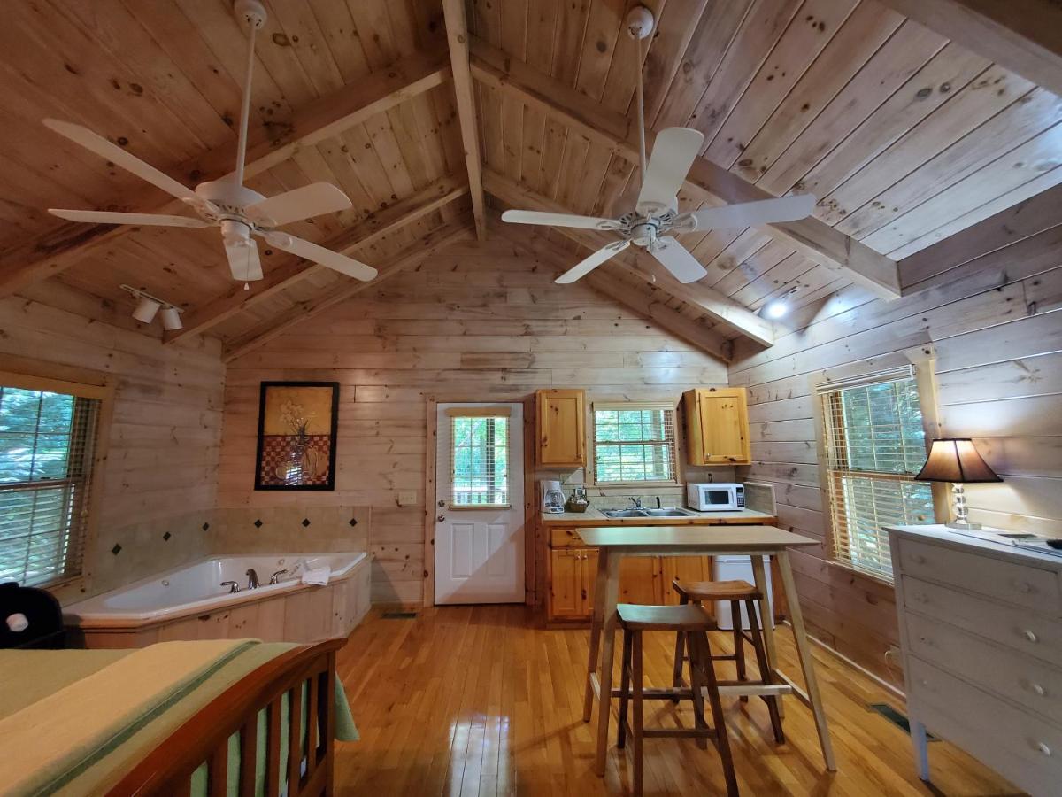 New River Trail Cabins Galax Dış mekan fotoğraf